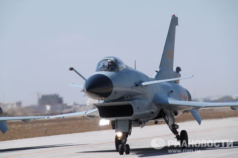 Около 90 новейших истребителей Су-35С должны поступить в ВВС РФ до 2020 года Около 90 новейших истребителей Су-35С должны поступить в ВВС РФ до 2020 года