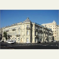 Fitch подтвердило рейтинг НЛМК "BBB-", присвоив аналогичный рейтинг готовящимся евробондам Fitch подтвердило рейтинг НЛМК "BBB-", присвоив аналогичный рейтинг готовящимся евробондам