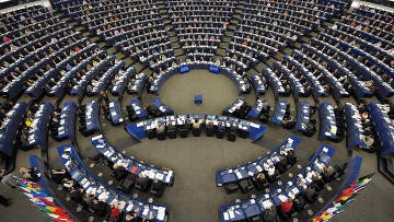 Комитет Европарламента отложил решение по "заморозке" финансирования закрытия ИАЭС