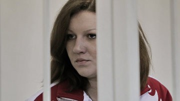 Суд в Ногинске приговорил к 8 годам колонии москвичку, сбившую насмерть пять человек Суд в Ногинске приговорил к 8 годам колонии москвичку, сбившую насмерть пять человек