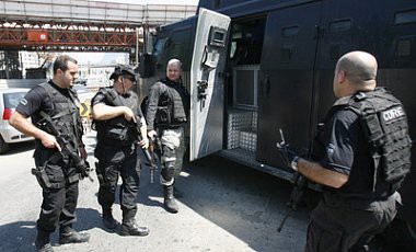Немец, виновный в "научном" мошенничестве, арестован в Бразилии Немец, виновный в "научном" мошенничестве, арестован в Бразилии