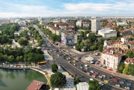 Столкновения протестующих против вырубки лесов с полицией произошли в столице Болгарии Столкновения протестующих против вырубки лесов с полицией произошли в столице Болгарии