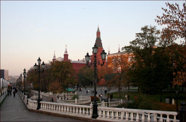 Сегодня в Москве ожидается теплая погода с порывистым ветром Сегодня в Москве ожидается теплая погода с порывистым ветром