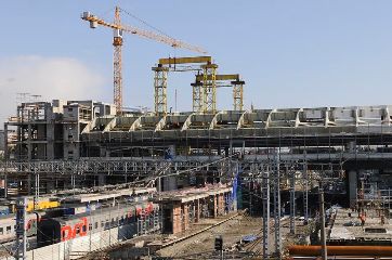Строительство омского гидроузла идет с опережением графика, несмотря на проблемы Строительство омского гидроузла идет с опережением графика, несмотря на проблемы