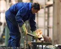 Рост промпроизводства в РФ в январе-октябре замедлился до 2,8% Рост промпроизводства в РФ в январе-октябре замедлился до 2,8%