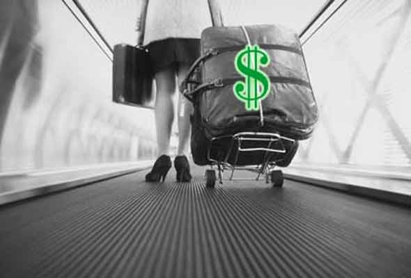 В 2012 году возможен отток капитала из РФ на уровне $70 млрд. В 2012 году возможен отток капитала из РФ на уровне $70 млрд.
