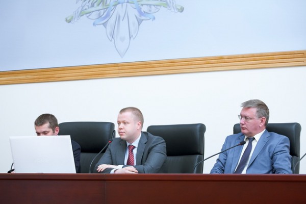 Минобрнауки разработает меры поддержки лучших ученых и научных коллективов Минобрнауки разработает меры поддержки лучших ученых и научных коллективов