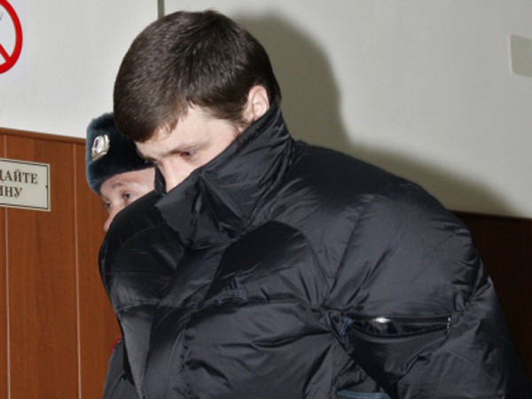 Обвиняемого в подготовке теракта на Красной площади приговорили к 15 годам заключения Обвиняемого в подготовке теракта на Красной площади приговорили к 15 годам заключения