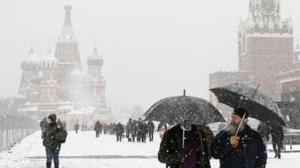 В первую неделю зимы москвичей ждут сильные снегопады и небольшие морозы В первую неделю зимы москвичей ждут сильные снегопады и небольшие морозы