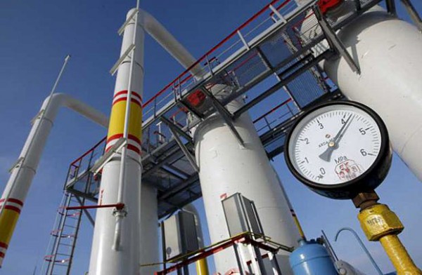 Цена на газ из РФ по бюджету Украины на 2013 год составляет $421 за тысячу кубометров Цена на газ из РФ по бюджету Украины на 2013 год составляет $421 за тысячу кубометров